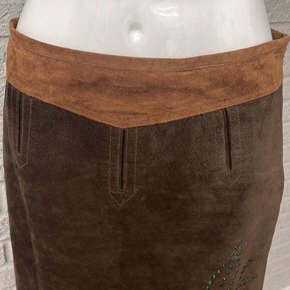 William B. INC 100% Suede / 100 % Silk Skirt Size 8 - Picture 2 of 9